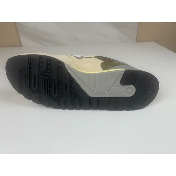 New Balance Concepts x New Balance 998 Sea Salt with Covert Green Size 10.5 US - Picture 6 of 10